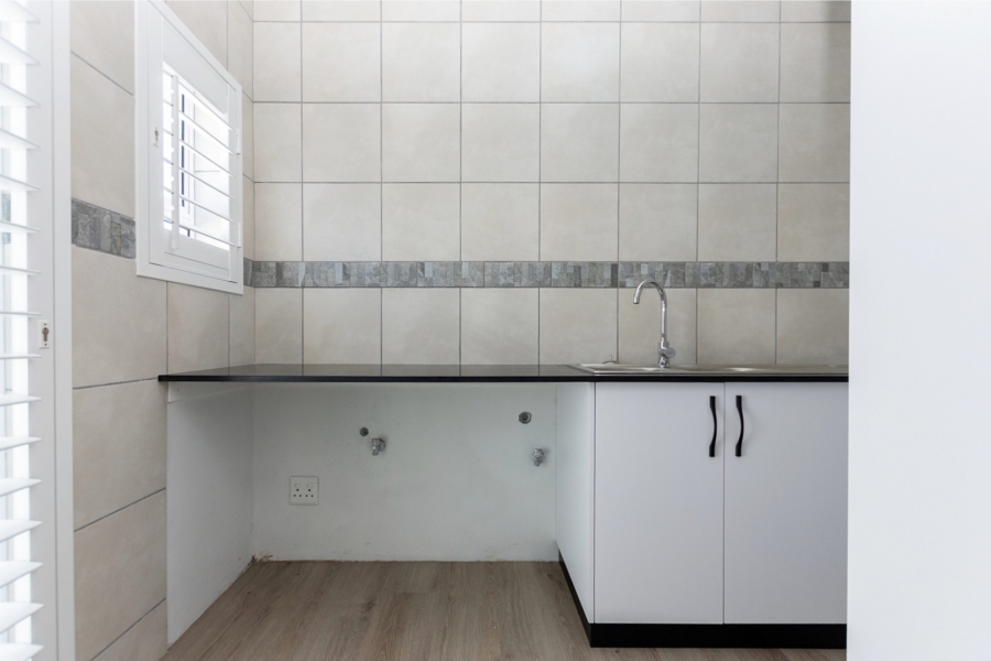 3 Bedroom Property for Sale in Country Club Western Cape